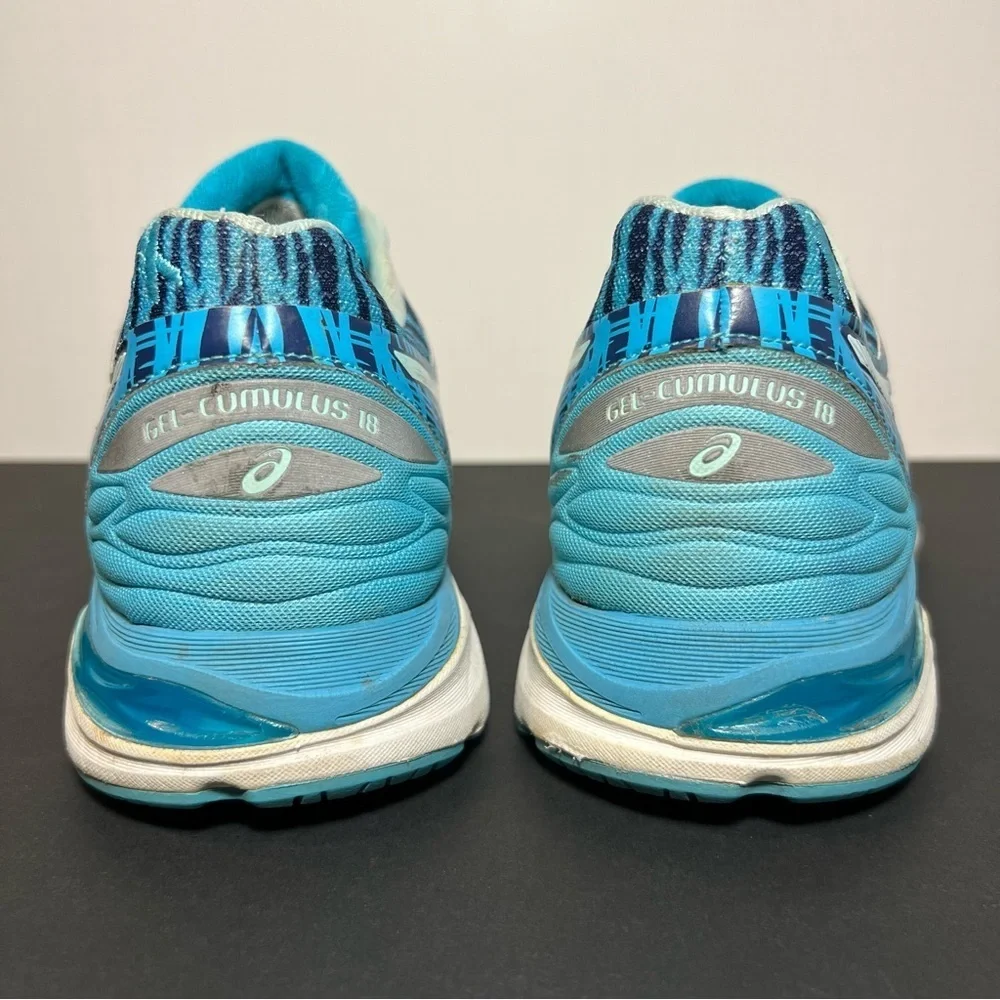 Womens ASICS Gel Cumulus 18 Blue Ribbon Edition Blue Running Shoes / Size 9.5